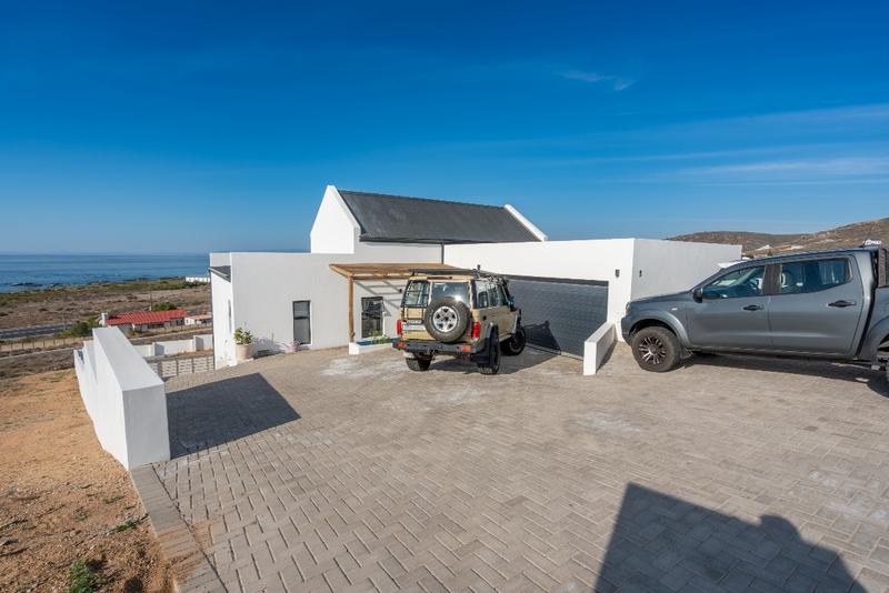 4 Bedroom Property for Sale in Sandy Point Western Cape